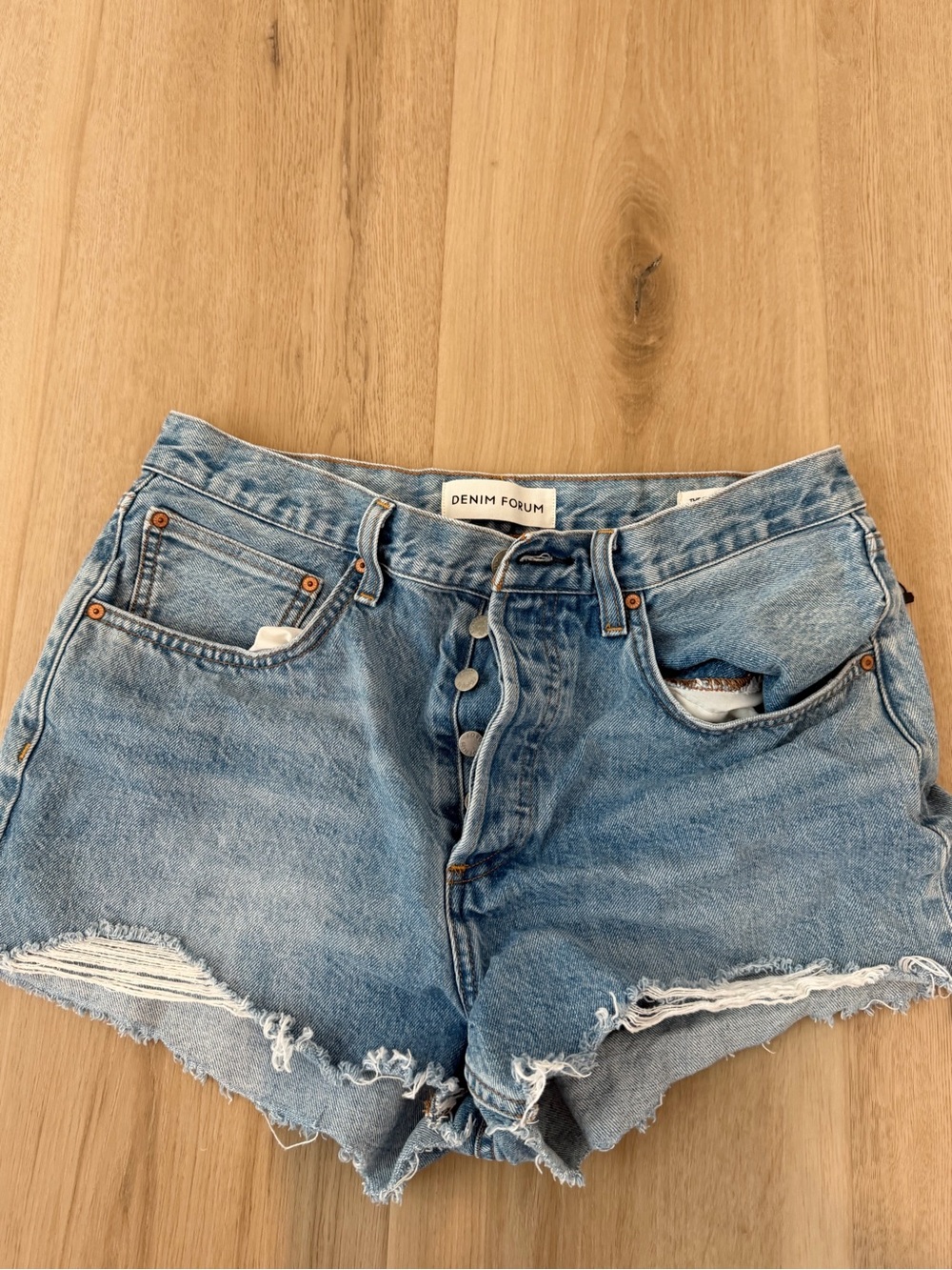 Denim Forum Light Blue Distressed Shorts - Sz 31